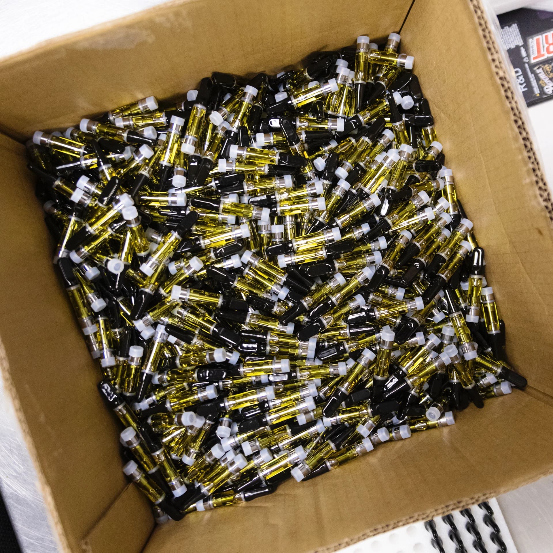 Atomizer Saturation Rate: Why Dry Hits, Burnt Hits, and Flooded Vape Cartridges Are All the Same Problem